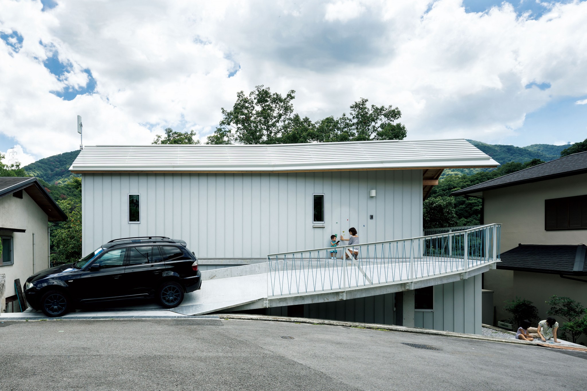 西宮の場合 設計 西澤徹夫建築事務所 酒井真樹 施工 越智工務店 株式会社新建築社