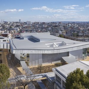 真庭市立中央図書館 設計 青木茂建築工房 施工 三木工務店 三和建設特定建設工事共同企業体 株式会社新建築社